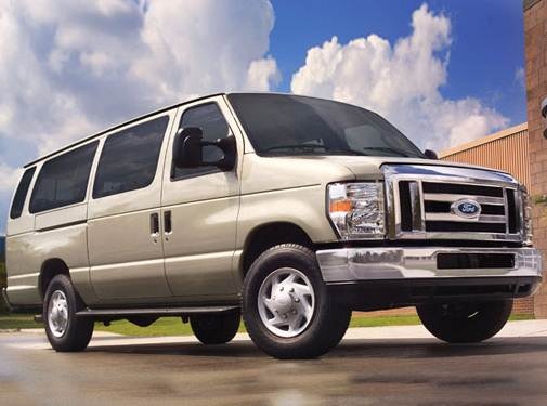 2009 ford econoline store cargo van specifications